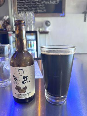 Amazing Japanese chestnut beer. This was a recommendation from the bartender 10/10 would drink again.