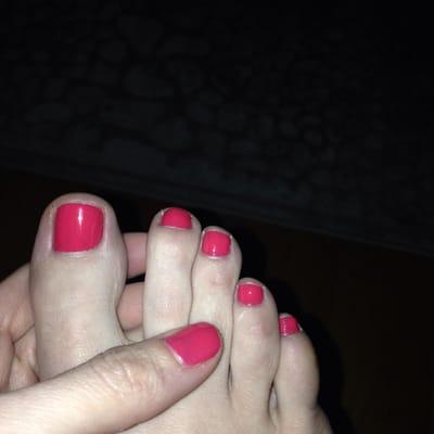 Shellac pedi - CND Lobster Roll. Day 1