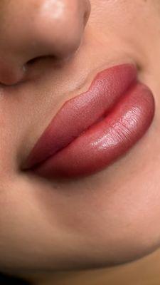 Close up picture of Lip Blush right after the procedure.