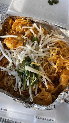 Pad Thai Noodle - comes with thin noodle