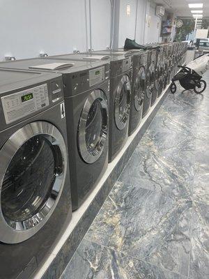 Laundry On 86th