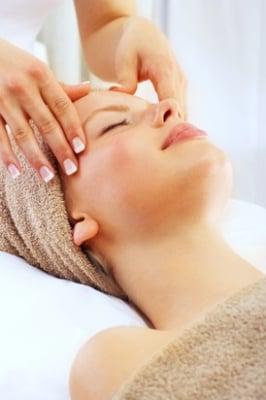 Get Facial at Facial Town