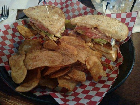 Shrimp Po'Boy...not bad.