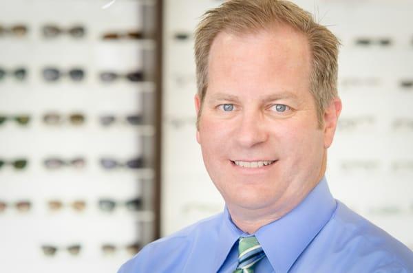 Dr. Shields enjoys his profession and caring for his patients in his practice in Simi Valley.