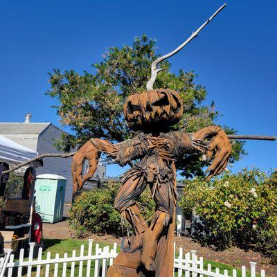 Cool sculptures can be found all over Halloweentown.