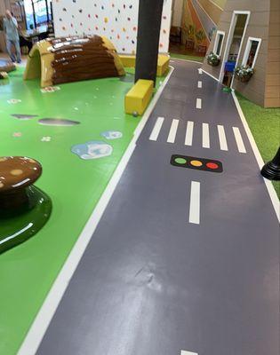 Mini street for little tikes vehicles