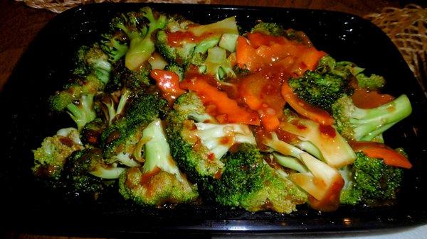 Broccoli and garlic dish