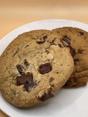 Chocolate Chip Cookie