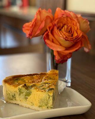 Vegan Broccoli and Cheddar Quiche