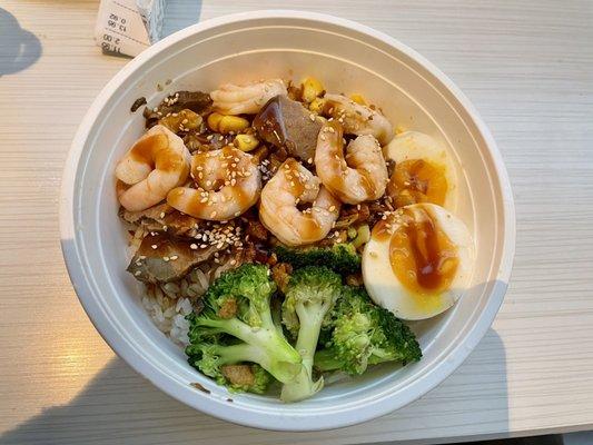 Braised Beef and Shrimp Rice Bowl