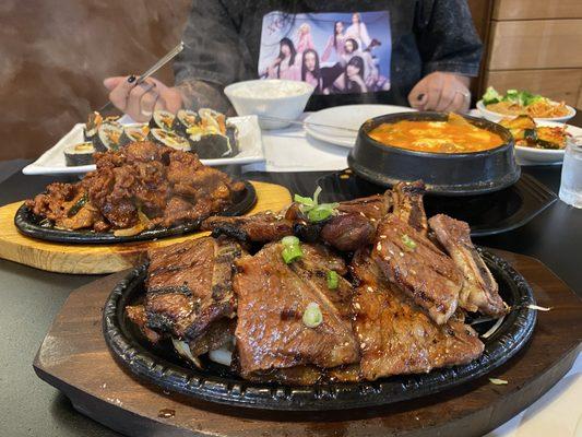 Kalbi & Combo Special 6 (Spicy Pork Bulgogi/ Soft Tofu Soup)