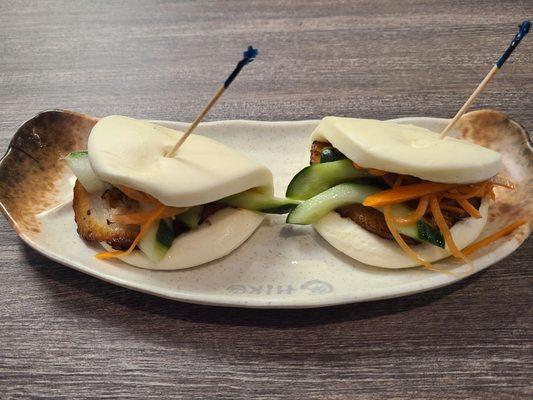 Steamed Pork Belly Buns