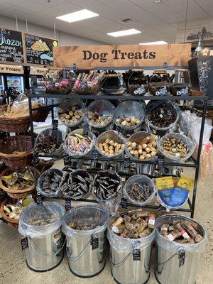 So many kinds of dog treats