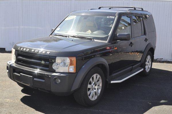 05 Land Rover- was $6494 NOW $5494 Come on in give it a ride.. more pictures @ www.horselesscarriage.biz