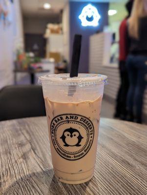 Roasted oolong milk tea