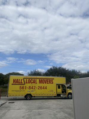 Hall's Local Movers