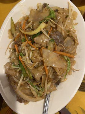 Beef chow fun