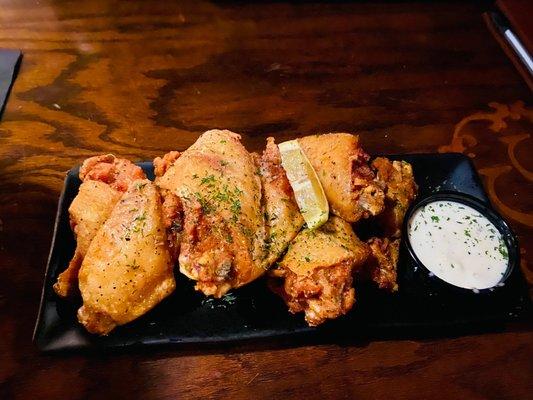 Flight of lemon pepper wings blue cheese of course