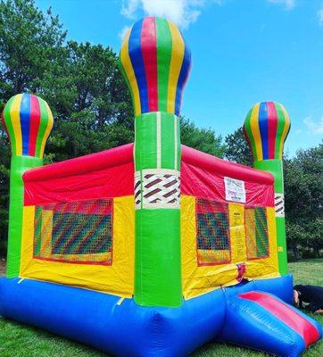 Awesome bouncy house... festive!