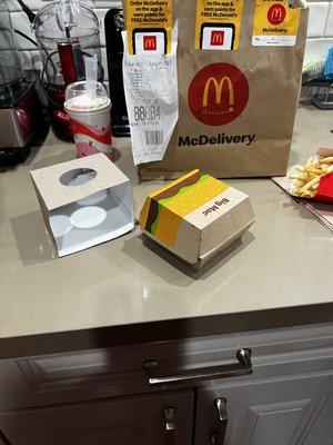 Notice the empty box even though I ordered and paid for cheeseburgers?