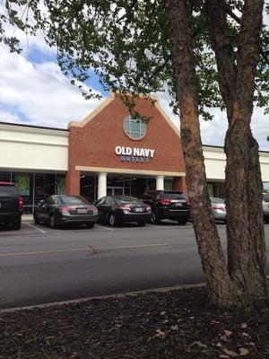 Old Navy Outlet at Calhoun Premium Outlets