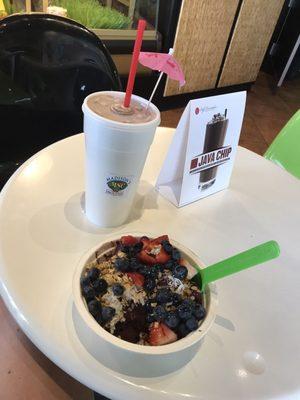 My post-workout custom smoothie and their amazing Acai Bowl!!! Gotta refuel after the burn!!