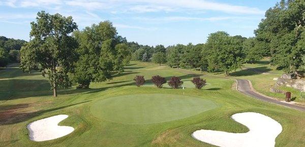 7TH GREEN, PAR 3