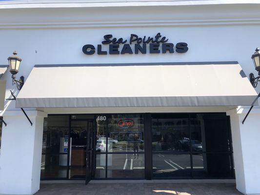 Welcome to 'Sea Pointe Cleaners'!