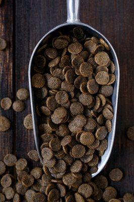 Our Fresh, Slow-Cooked, All Natural Grain Free Whitefish and Duck Kibble.