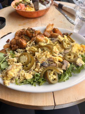 Mushroom scramble