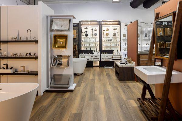 Faucets and sinks and vanities on display at Faucets N Fixtures in Orange, CA