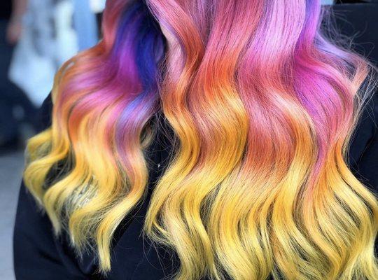 Closeup look on this gorgeous fantasy color balayage by Leece