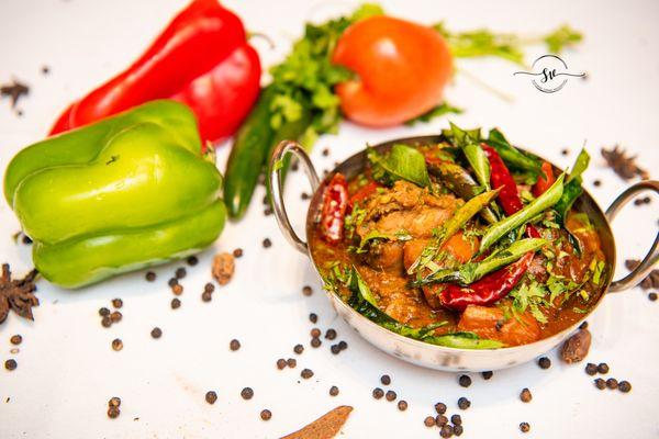 Hyderabadi Chicken Curry