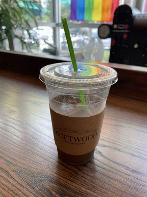 Par drank iced oatmilk mocha with matcha