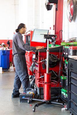 We utilize state-of-the-art equipment in order to ensure quality and precision for all our repairs and services.