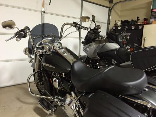 My new Chubbys bars Binford's installed for me on my 05 Road King Custom!