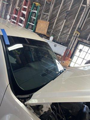 Brand New windshield replaced with great quality work.