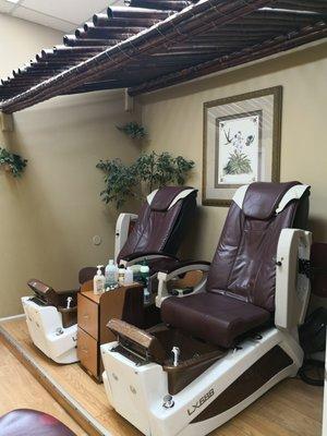 spa pedicure room