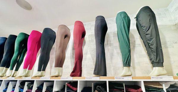 Display pants