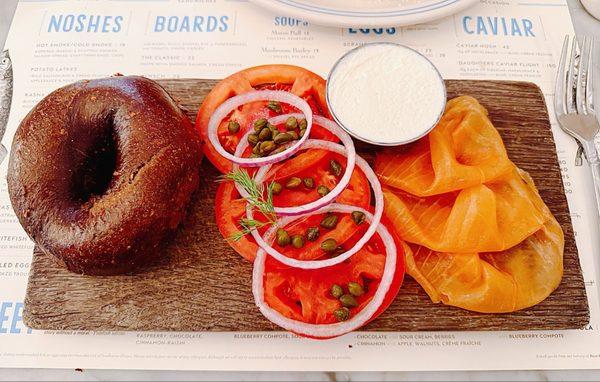 classic board w/ pumpernickel bagel