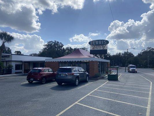 Parking next to store and additional Withlacoochee Trail parking