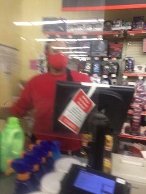 Andrew very nice-the supervisor at Family Dollar ( Dekalb Avenue and Marcus Garvey Blvd )