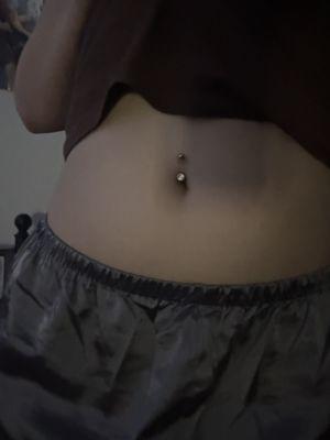 Belly piercing