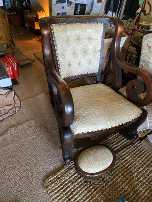 Matching rocker with foot stool