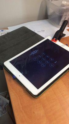 Bring your IPad for screen, LCD, home key and battery replacement..