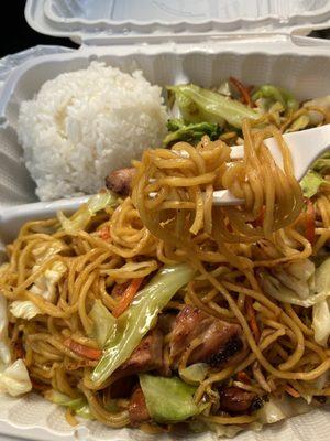 Chicken Yakisoba