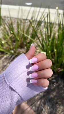 French tip nails