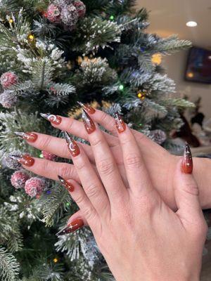 Christmas nails design.