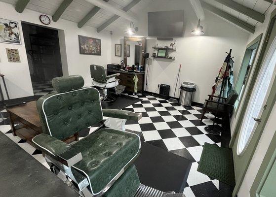 Doc's Barbershop