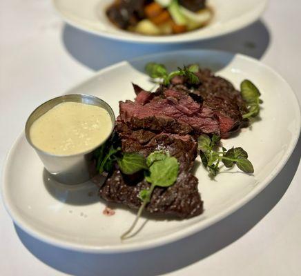 Bavette de Bouef Grillé: 8 oz. Grilled Flap Steak w/ frites, béarnaise sauce ($38) - they ran out of frites =(